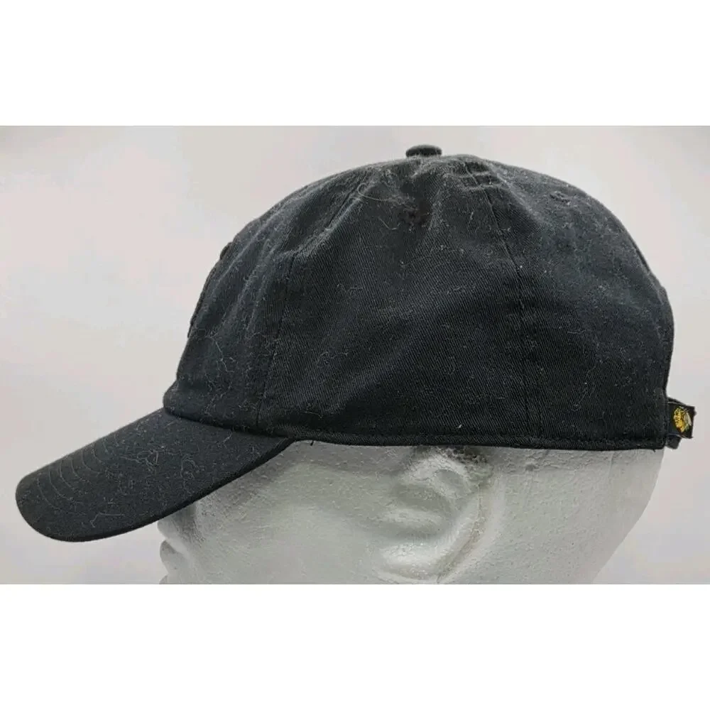 Fan Favorite Chicago Blackhawks All‎ Black Hat Adult Adjustable Clean Up Cap NHL